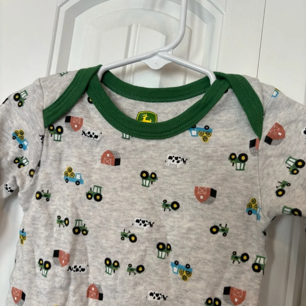 John Deere Gray Long Sleeve Bodysuit Size 9-12‎ Months